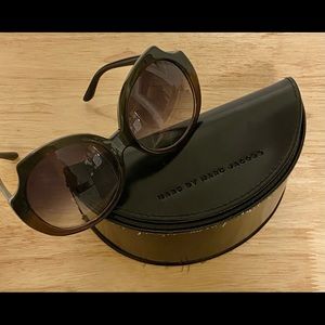 Marc by Marc Jacobs woman sunglasses
